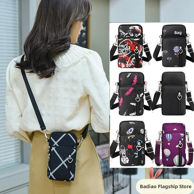 

Stylish Crossbody Phone Bag for Women Summer 2025 Trendy Hanging Neck Strap Baby Walking Bucket Shape Large Capacity