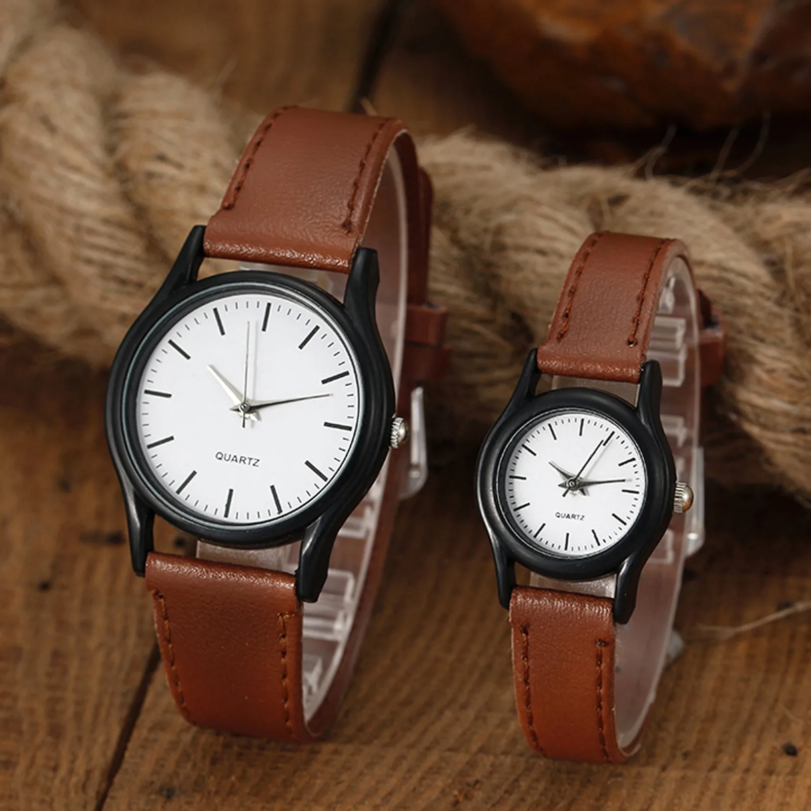 Modne i romantyczne zegarek dla pary, Symbol zegarek z motywem miłosnym Unisex miłośników mody wzór biznesowy zegarek ręczny skórzany zegarek