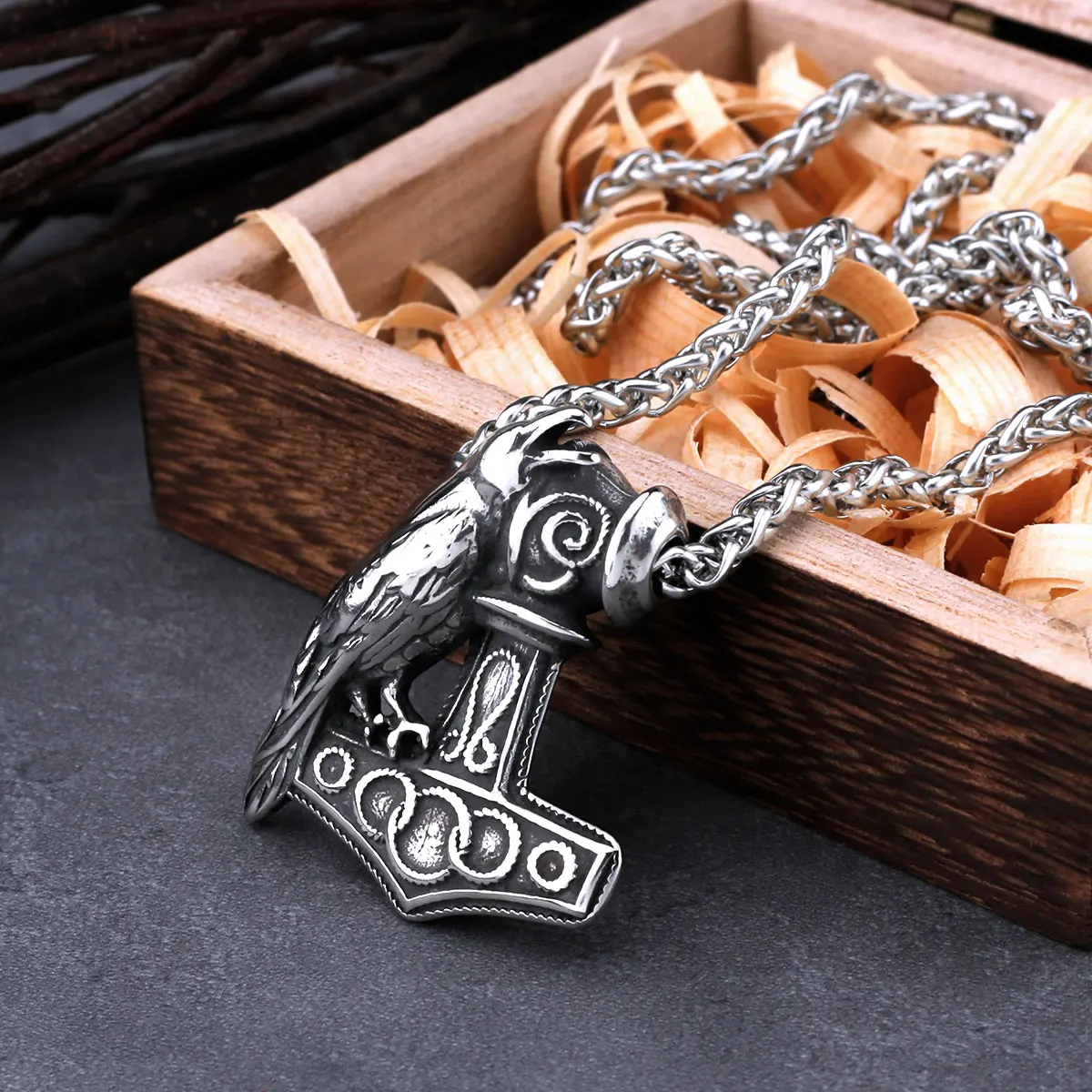 Stainless Steel Viking Raven Thor's Hammer Necklace Men's Stainless Steel Odin Crow Fashion Pendant Necklace Nordic Male Jewelry