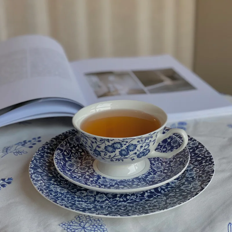 

European retro blue and white ceramic tableware set,English afternoon tea bone china coffee cup mug plate,home kitchen Tableware