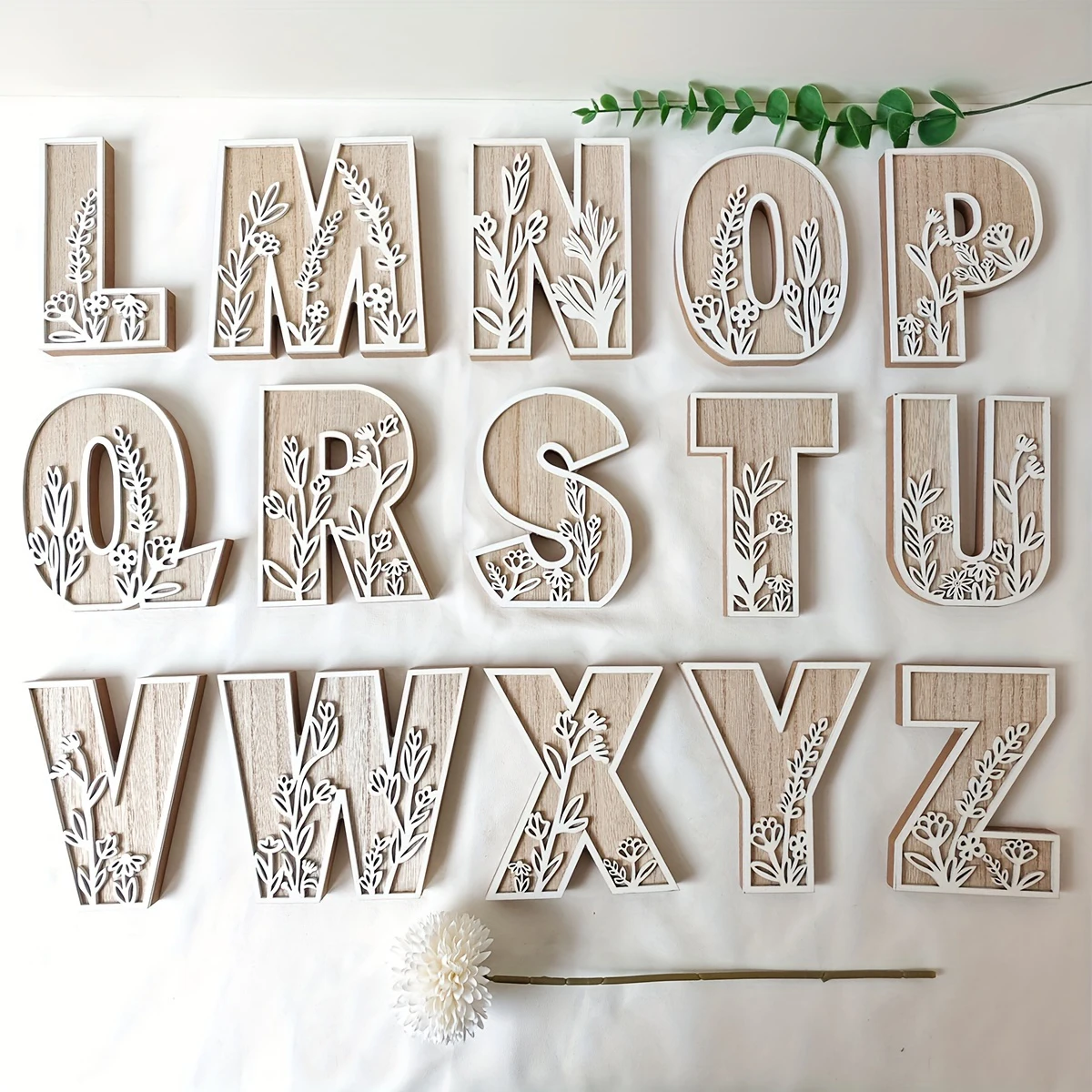 1pc Wooden English Alphabet Carved Ornaments Designable Letter Crafts Wall Decor Standing Letters Slices Home Sign Board Decor