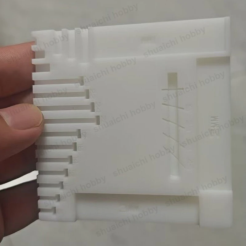 1PCS Mini 4WD Multi-functional Positioning Jig 3D Printed Resin Auxiliary Practical Tool for Cutting Brake Sponge Rubber Tubes