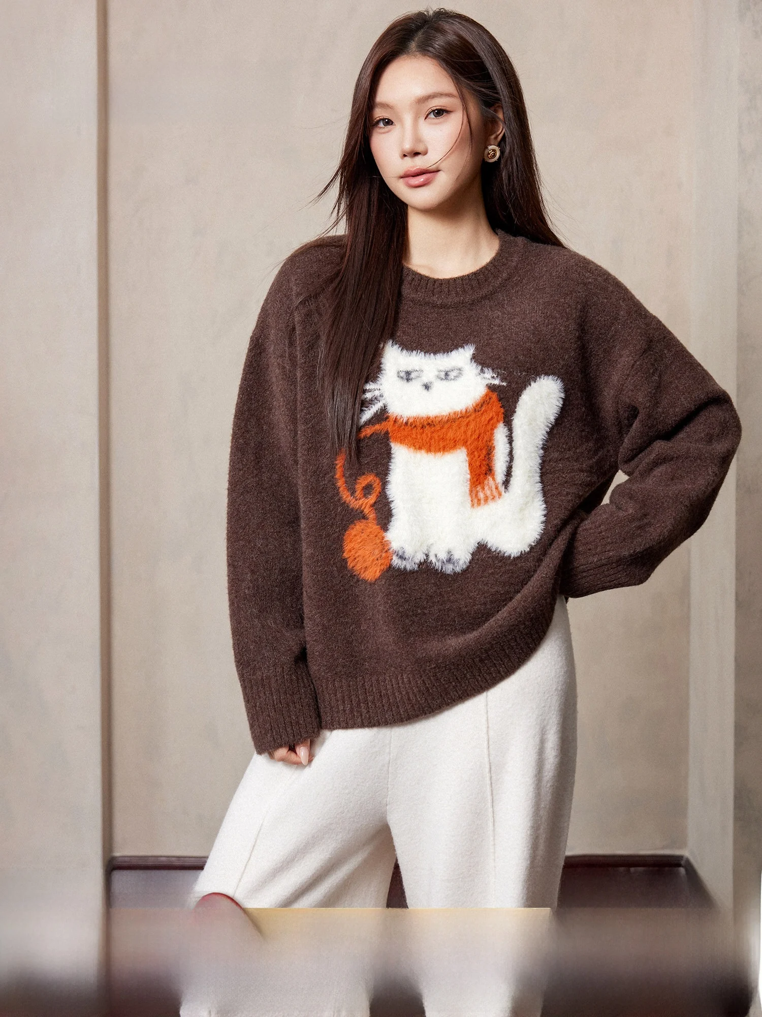 Sudadera con capucha de terciopelo Plusmall Sweet Chestnut, suave, de harina de arroz glutinoso, holgada, redonda, pequeña, con bordado, informal para mujer.