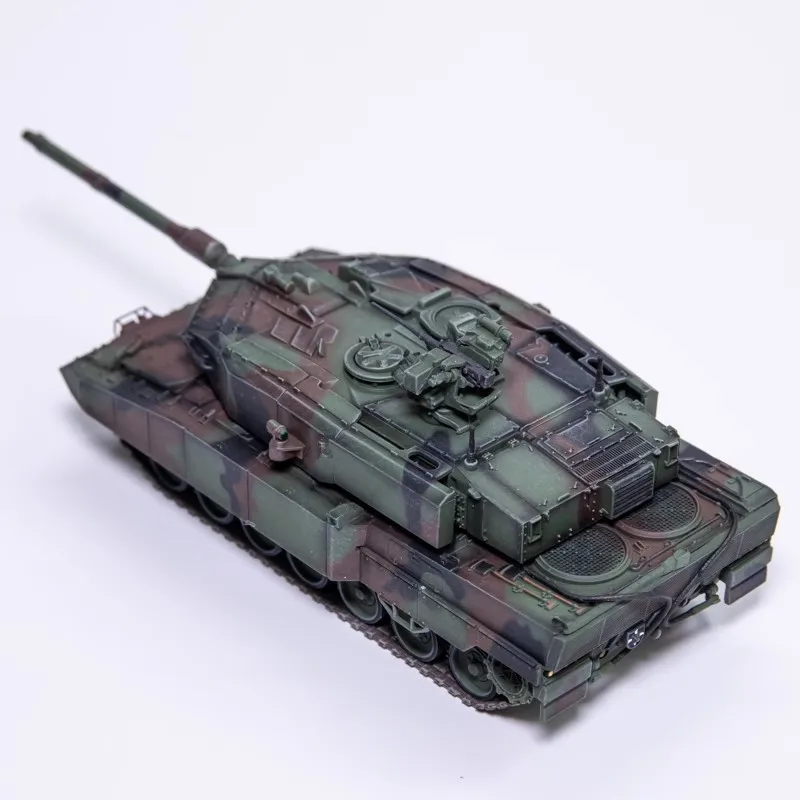 

New 1:72 Scale Model Germany New Leopard 2A7PRO Main Station Tank Tri Color Camouflage Collection Display Decoration Fan