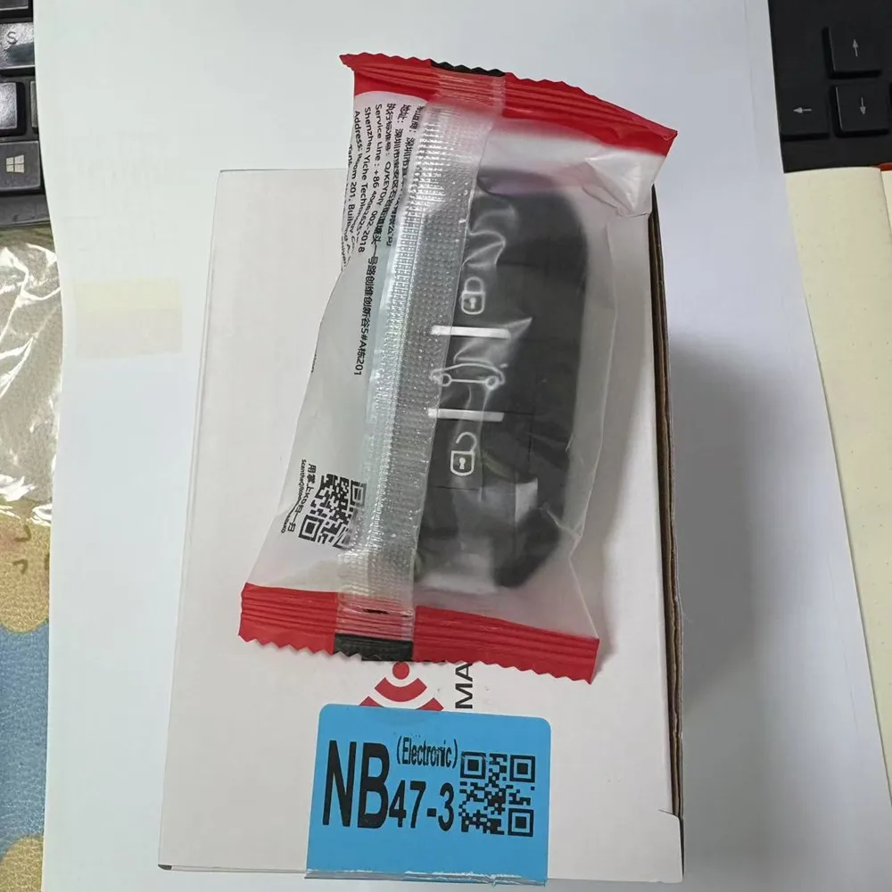 1 قطعة KEYDIY KD B47-3 NB47-3 العالمي مفتاح بعيد 3 أزرار B/NB سلسلة سيارة مفتاح بعيد ل KD-X2 KD900 Mini KD URG200 KD-MAX