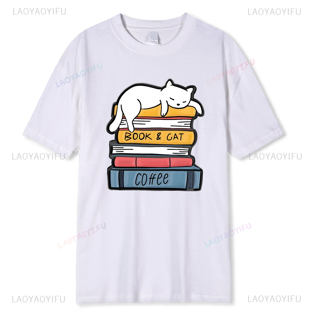 Cotton T-Shirts Hip Hop White Cat Sleeping on A Pile of Books Print Clothing Men High Quality T-Shirt Summer Street Loose Tops