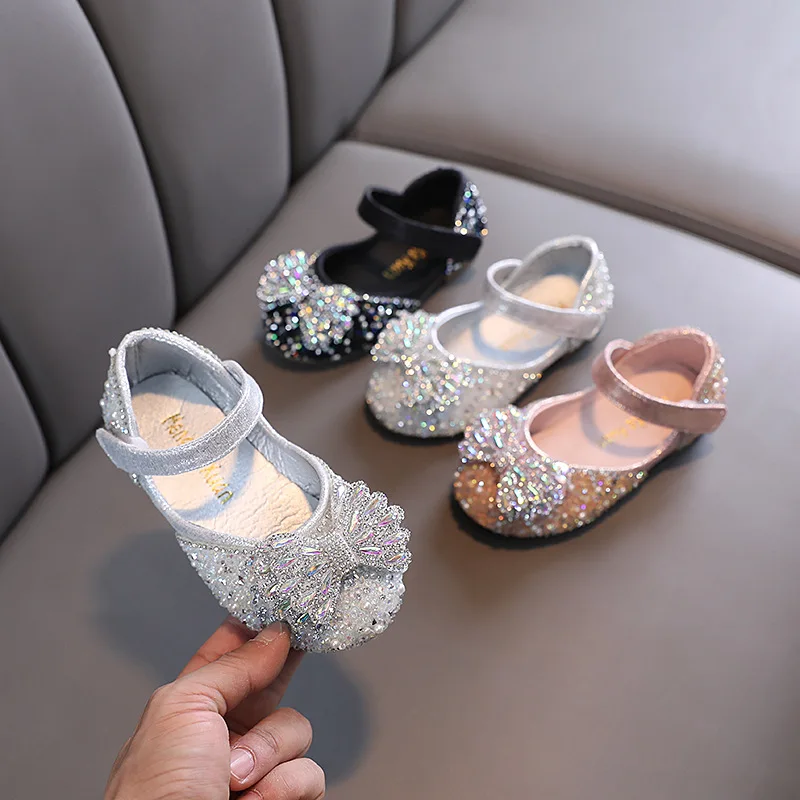 AINYFU Kids Rhinestone Leather Shoes Girls Fashion Glitter Princess Dance Shoes Children\'s Pearl Bow Non-Slip Rhinestone Shoes