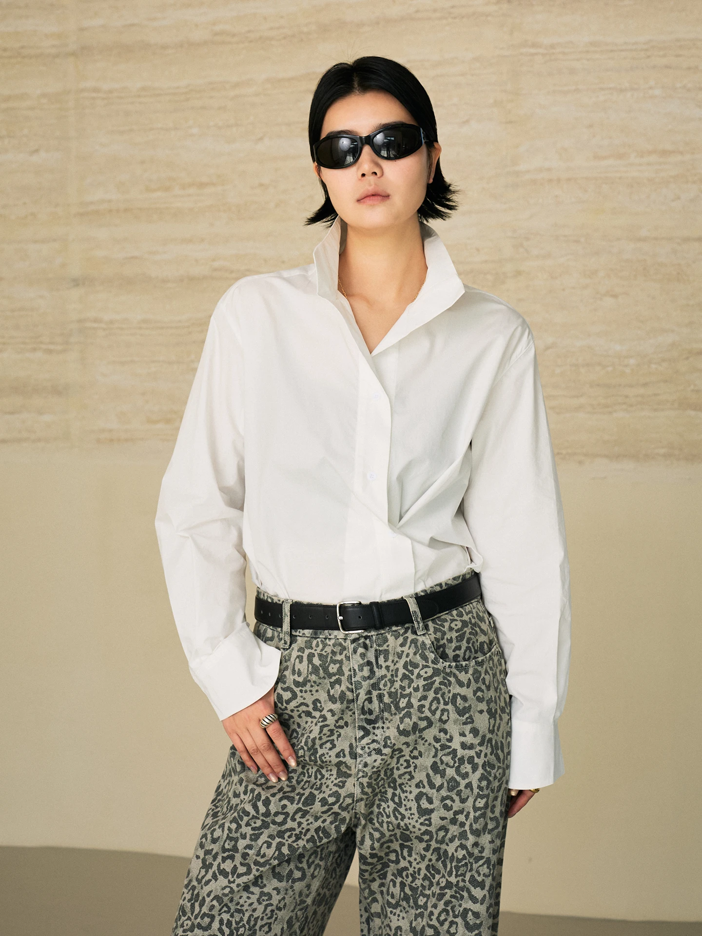 

Marryher Women's Loose Long Velvet Cotton Shirt Stand Collar Side Slit Minimalist Style Mid-Length Skin-Friendly Breathable