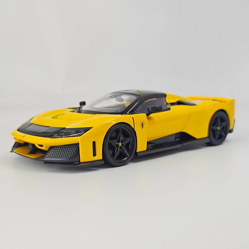 

Bburago 1:24 simulation Ferrari F80 alloy supercar model, doors can be opened, static ornament gift