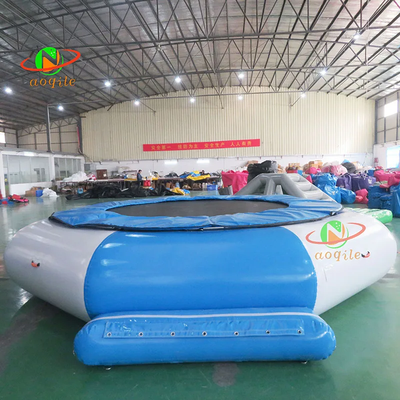 Customized Outdoor Floating Inflatable Water Trampoline Entertainment Platform Interactive Inflatable Games Jump Air Bag