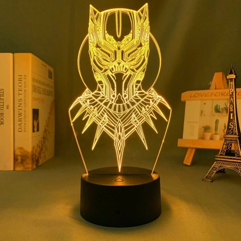 

Сувенир по фильму Marvel Black Panther: светящаяся акриловая подставка с мультяшным персонажем, креативный ночник для спальни, фигурка-украшение, подарок.