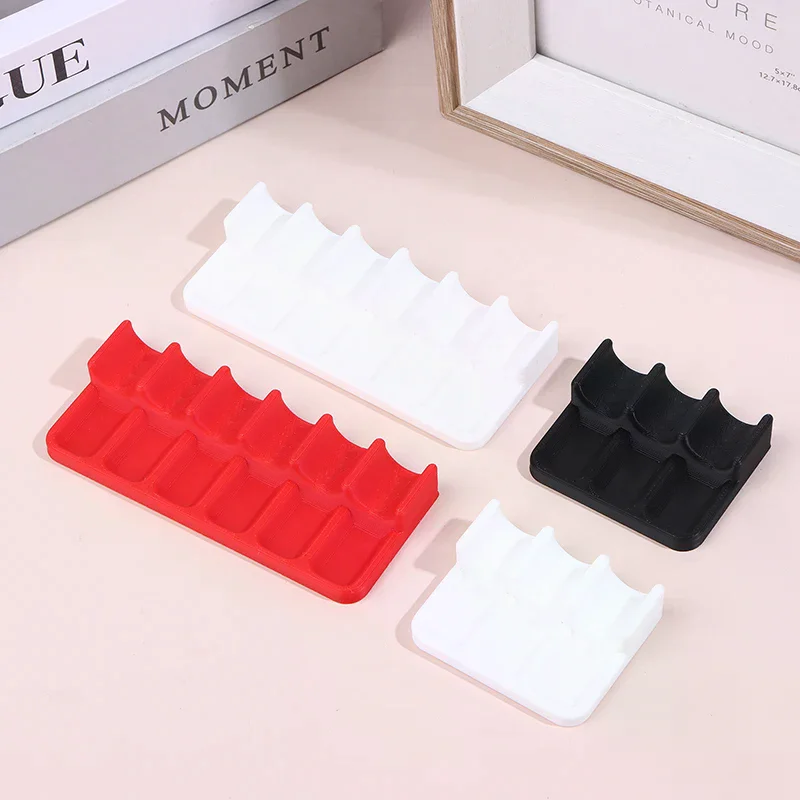 Plastic Brush Holder,Easy To Clean, Convenient To Carry, Space-Saving Watercolor And Acrylic Oil Painting Brush Storage Box