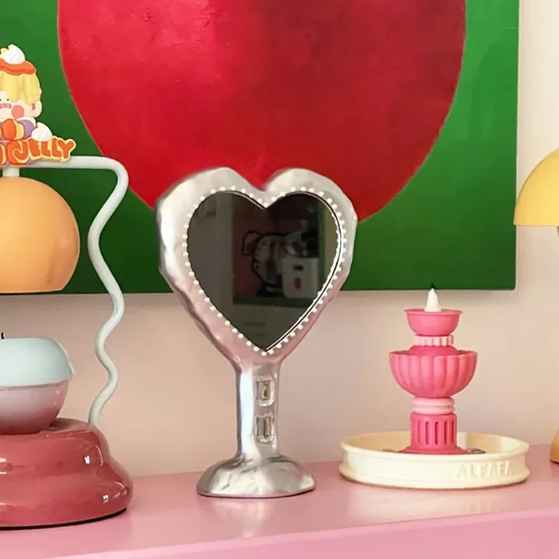 

Miniso New Barbie Heart shaped Dressing Mirror Makeup Mirror Cute Mirror Desktop With Led Light Princess Mirror Birthday Gift