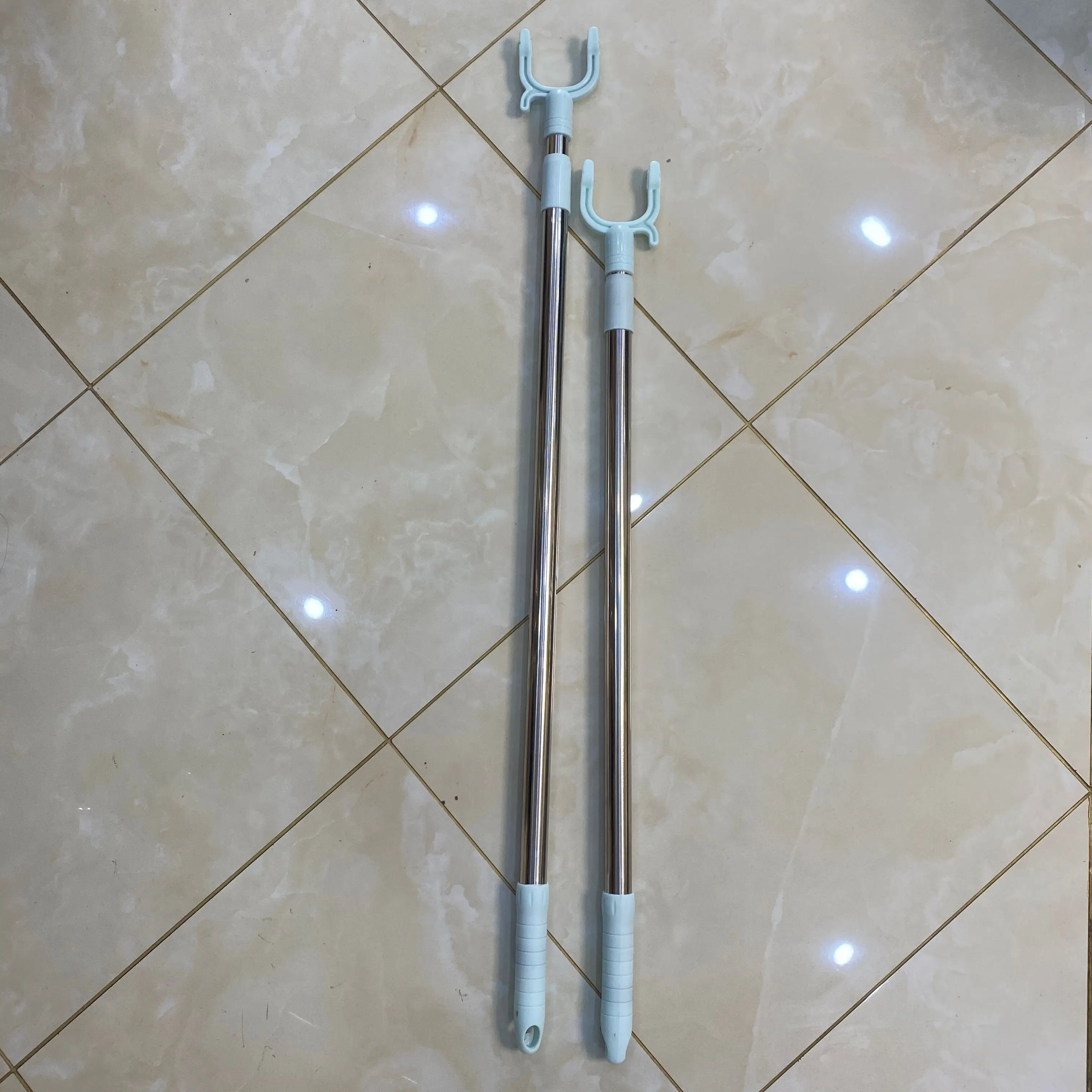 Multifunctional telescopic clothes drying rod shower curtain fork rod home simple telescopic clothes drying rod