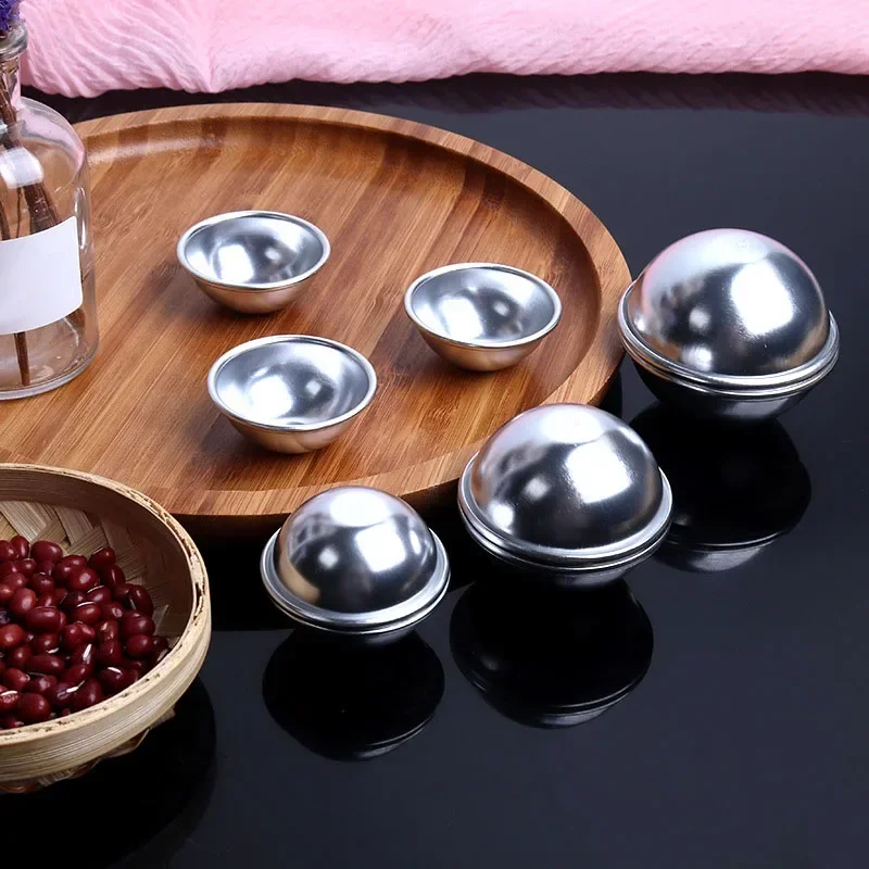 1pcs עגול סגסוגת אלומיניום מכונת פצצה תבניות כלי Diy מלח כדור תוצרת בית crafting ספירה מתכת פגז כלי עובש