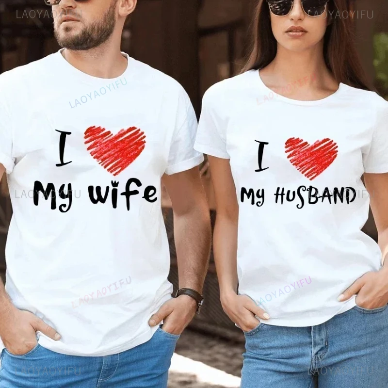 

Graffiti Love Heart Couples T Shirts Chic Art Letter Print Tee Shirt Oversize Streetwear Harajuku Women T-Shirt Couple Tees