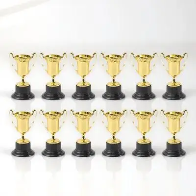 10-pecas-de-trofeus-de-plastico-delicados-mini-decorativos-pequenos-multi-funcionais-acessorio-de-recompensa-para-competicoes