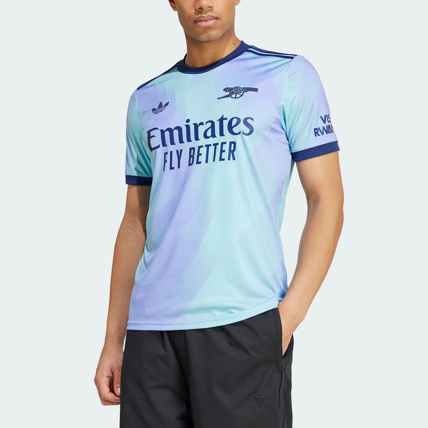 

Adidas genuine genuine Men's Sportswear Round Neck Breathable Short Sleeve IZ0114