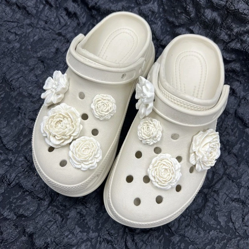 Elegant White Peony Flower Hole Shoes Charms for Cute Cartoon Handmade Charms Designer Quality Garden Shoe Decoration Girl Gift