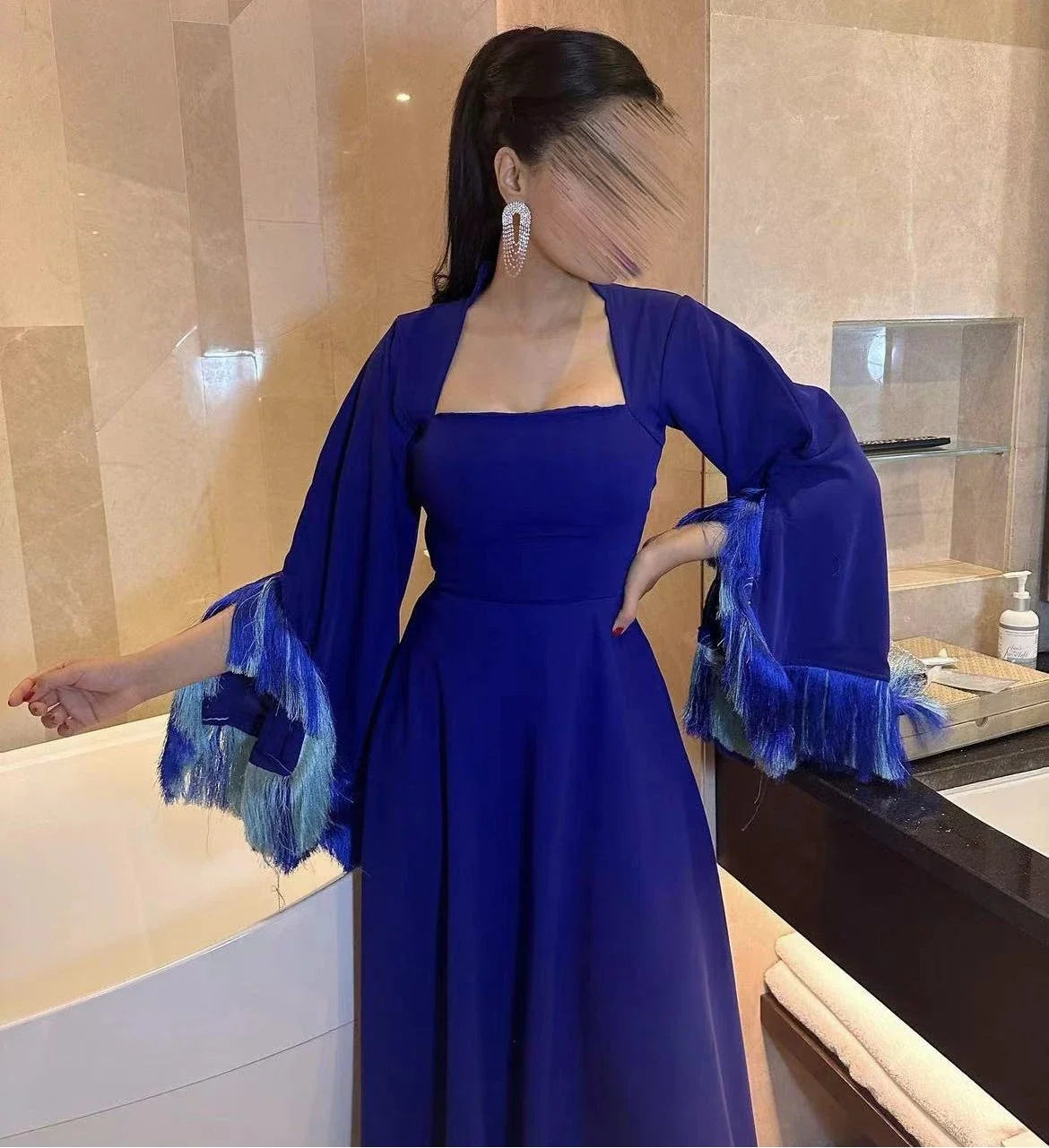 Royal Blue A Line Prom Dresses Dubai Saudi Arabia Evening Dresses For Women Square Neck Tassels Long Sleeves Night Party Gowns