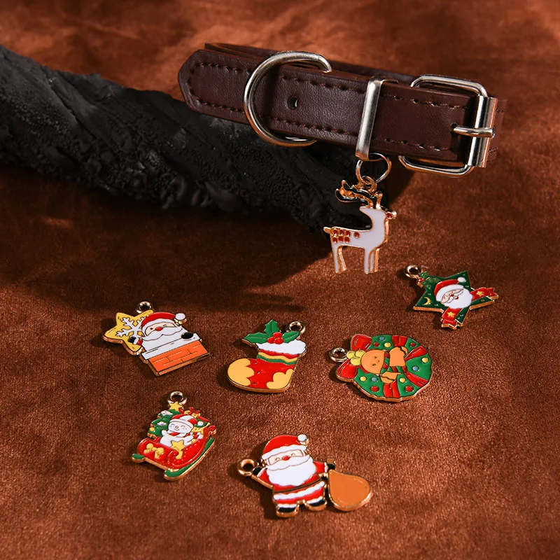 Kalung Anjing Lucu, Liontin Kalung Natal untuk Aksesoris Perhiasan |   Pesona Anjing untuk Liburan |   Gantungan Kalung Anjing |   Anjing Peliharaan Menjilat
