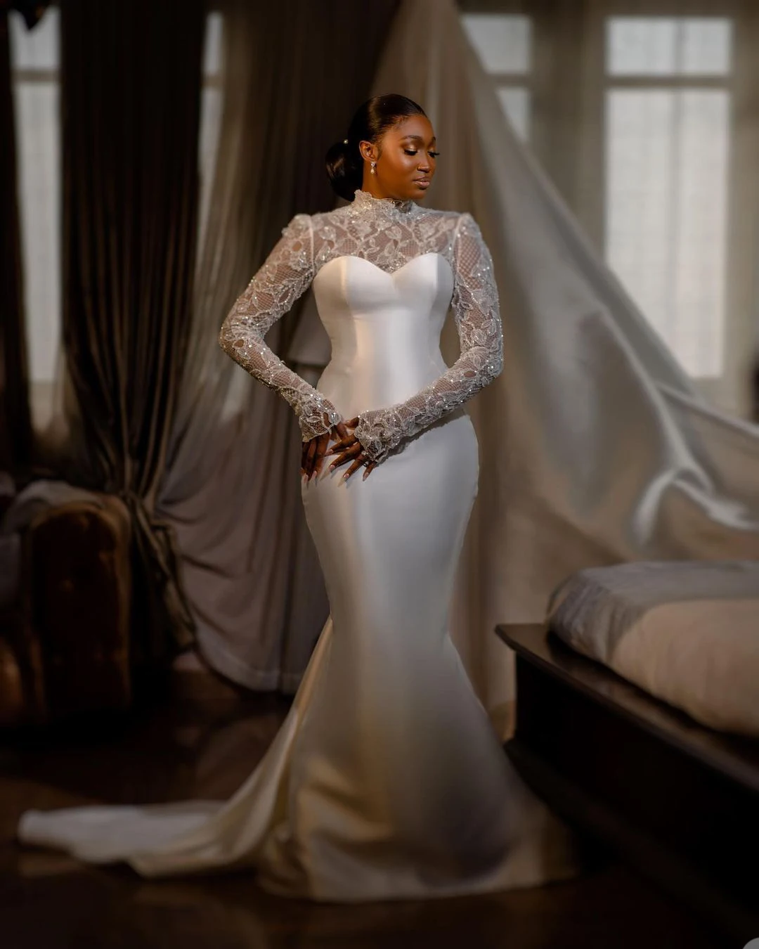 Charming Satin Mermaid Wedding Dress Illusion Top Dubai Arabic Long Sleeve Lace Bridal Gowns Saudi Vestido De