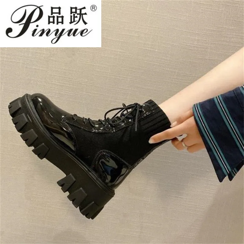 

Женские ботинки на шнуровке, удобные дамские ботинки на платформе, Нескользящие массивные мотоциклетные ботильоны в стиле ретро, женские ботинки 35 42