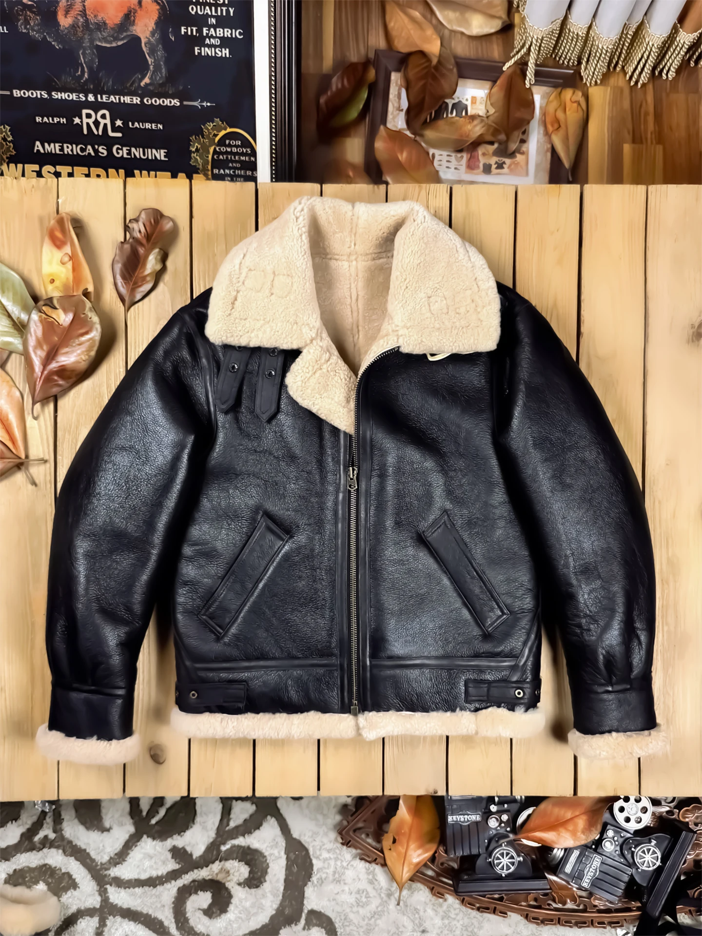 جاكيت رجالي شتوي دافئ سميك 100% من الفرو الحقيقي. B3 من جلد الغنم الطبيعي مع معطف من الصوف. شيرلينغ أصلي عالي الجودة