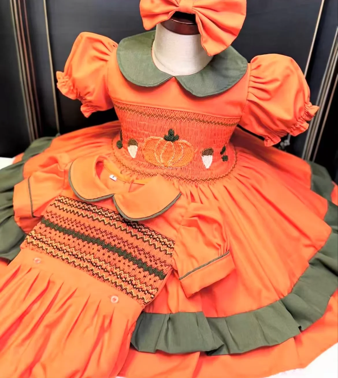 Baby Girl Orange Hand Smocked Dress Pumpkin Embroidery Boy Suit for Halloween Thanksgiving Party Outfit A302