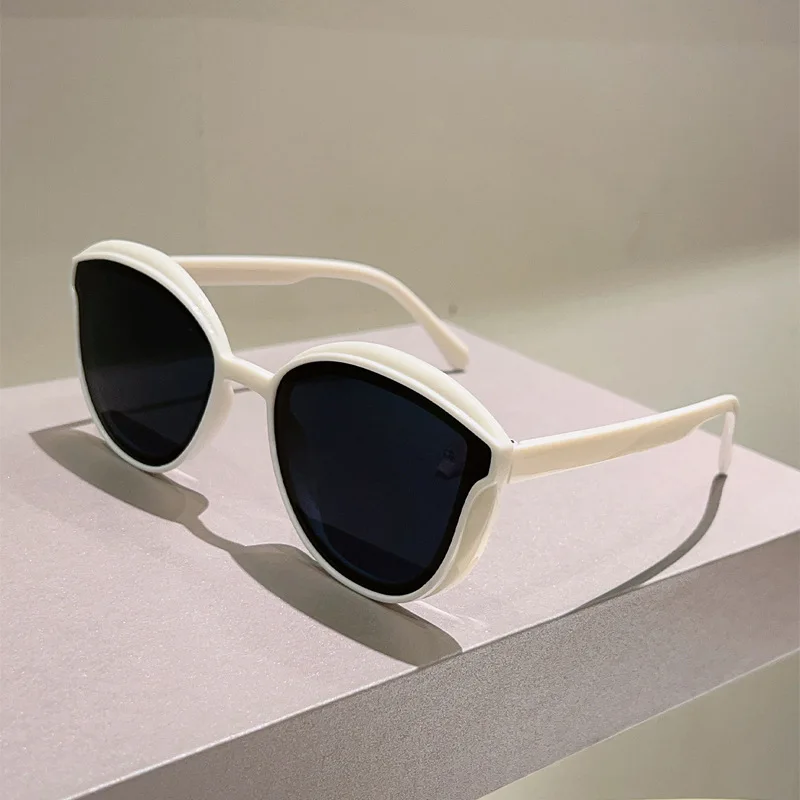 خمر النظارات الشمسية الدائرية للنساء الرجال نظارات شمسية الإناث البيضاوي العين ارتداء Oculos دي سول للذكور الإناث النظارات المستديرة