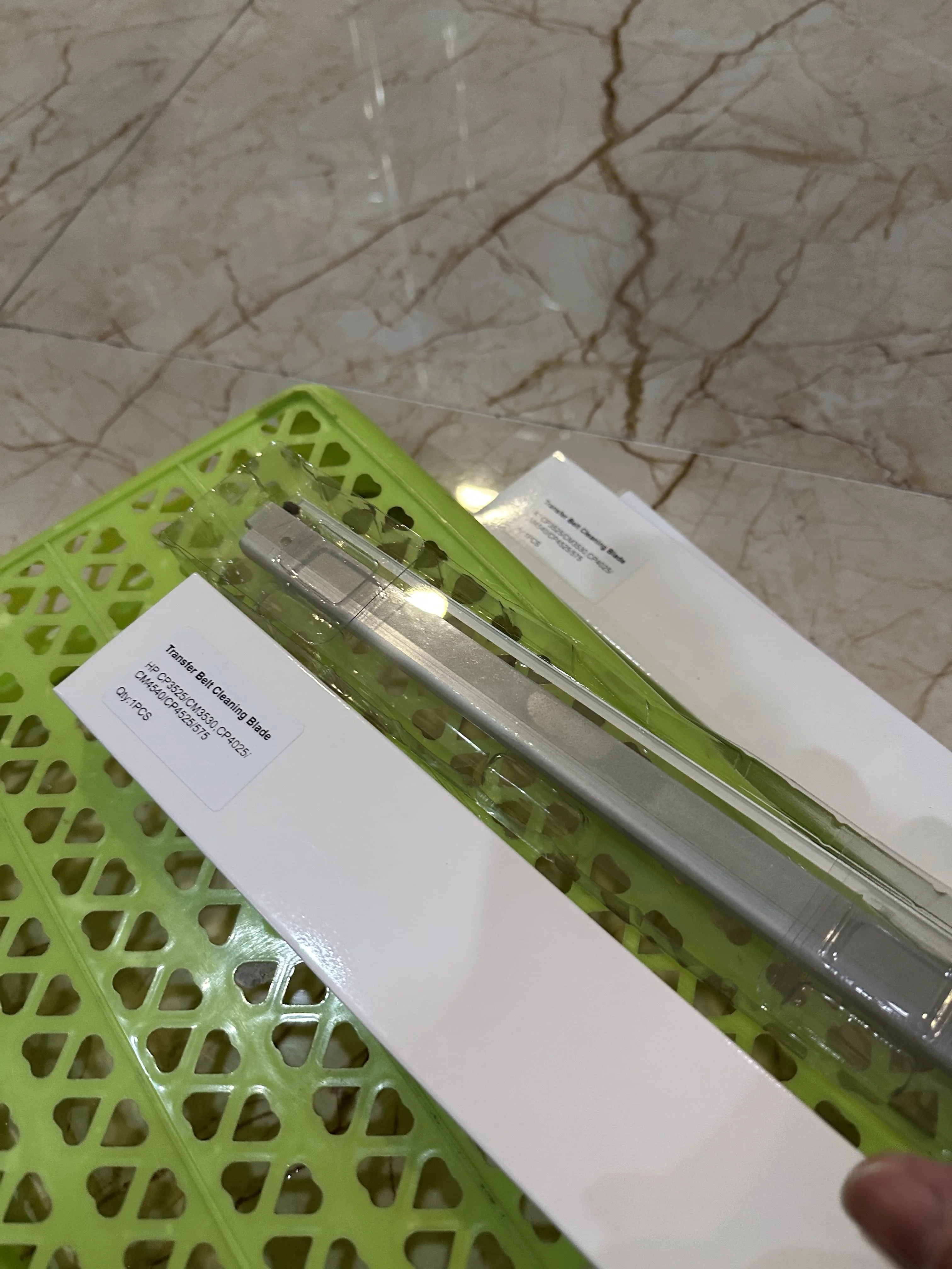 

5X CC468-67907 Лезвие для чистки ремня переноса для HP CM3530 CP3520 CP3525 500 Color M551 M570 M575 CM4540 CP4025 CP4525 M651 M680