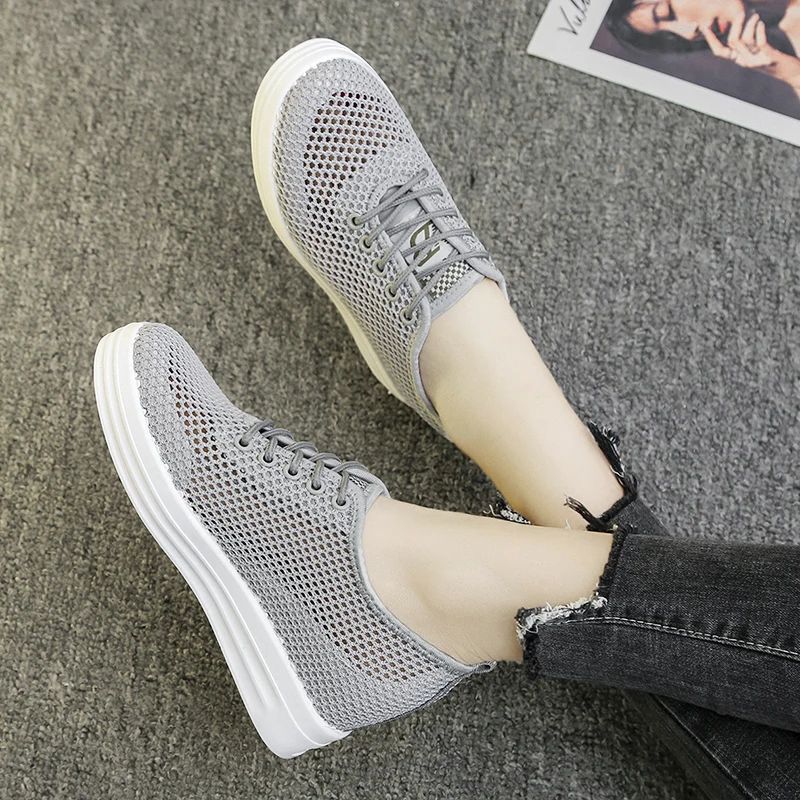 Chaussures de sport respirantes à semelle épaisse et bout rond pour femmes, chaussures de marche décontractées à lacets et bouche peu profonde, nouvelle collection printemps et automne
