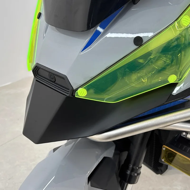 ZONTES 368G Carbon Look Front Fender Beak - usage example