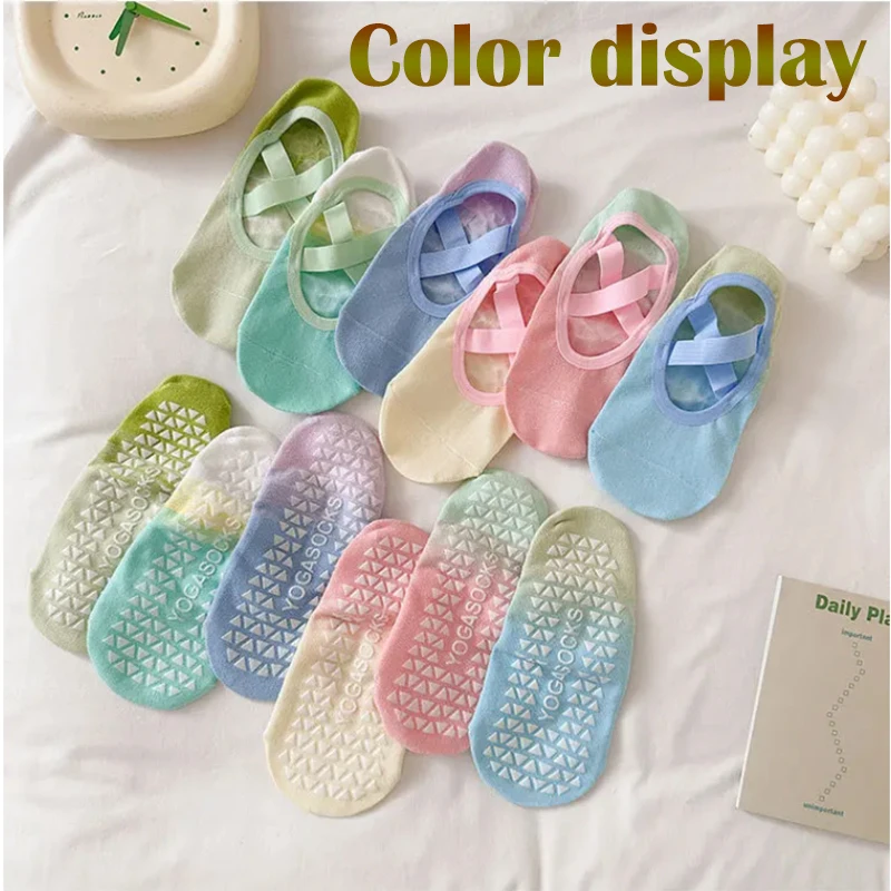 1 Pair of Gradient Silicone Yoga Non Slip Socks for Women's Pilates Fitness Grip Strength Indoor Dance Sports Socks image 5