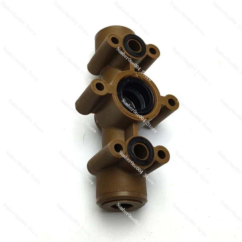 Double-cylinder plunger pump accessories Column pump head accessories Sprayer special pump head Agricultural sprayer accessories