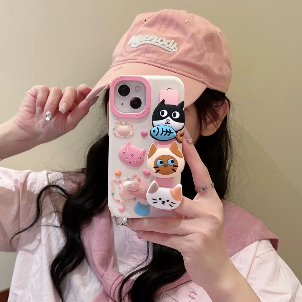 Cartoon wristband cat stand silicone soft case for iPhone 17 16PRO Personalized dust-proof protective case for Apple 13 14Promax