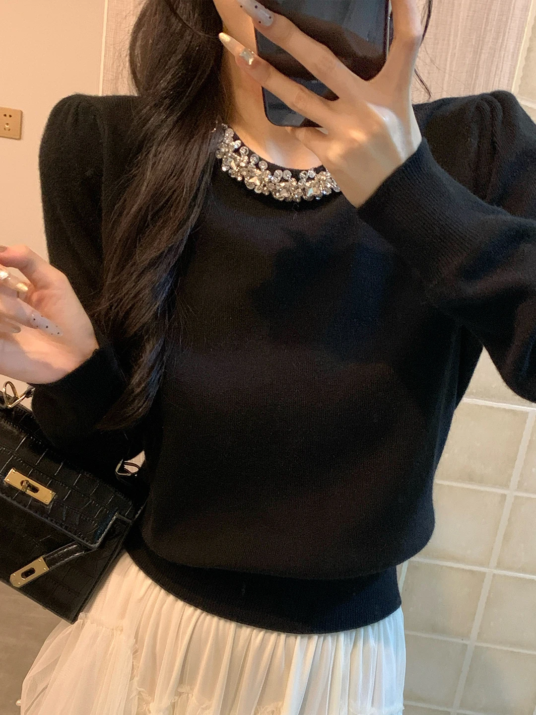 Elegant Black Diamond Collar Sweater Women's Short round Neck Knitwear Inner Wear Waist Cinched Luxury Style Autumn Winter Top