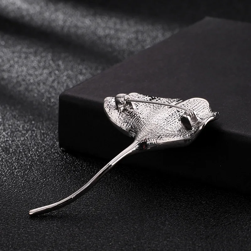 Elegante Metall-Ginkgoblatt-Broschen für Frauen, Hochzeit, Party, Blumen-Corsage, modische Anstecknadeln, Abzeichen, Zubehör, Remiel – Detail 5