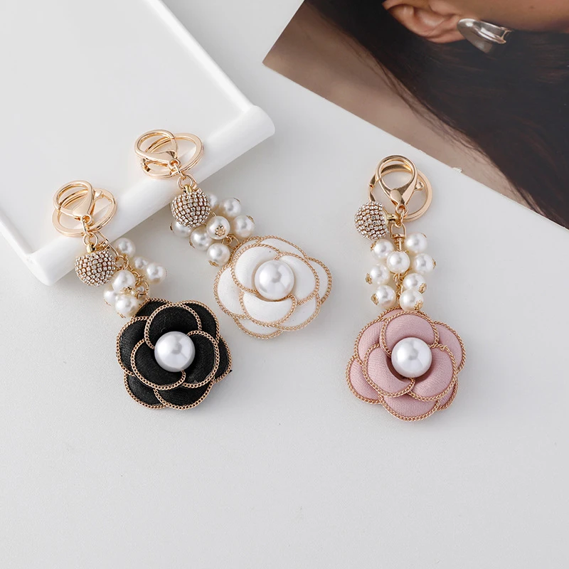 Boutique French Fragrant Breeze Pearl Perfume Chain Camellia Flower Keychain Car Key Bag Charm Women Girl Keyring Gift Jewelry — zdjęcie 5