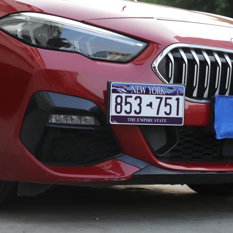 

Car License Plate Bracket Front Tow Hooks License Plate Mount License Plate Frame For BMW 2 Series F44 2020-2024 Car Accessories