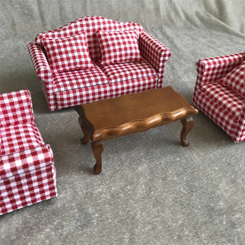 

1Pcs Mini Dollhouse Tea Table Brown 1:12 Scale Wave Design High Quality Wooden Furniture for Mini House Bedroom Decor Exquisite