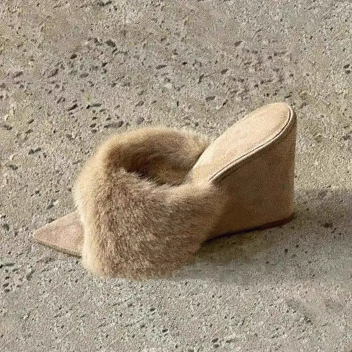 Women'S Fashion Trends Fall 2025 - Pantoufles compensées en fourrure pour femmes,