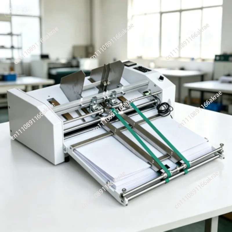 Automatic paper feeder, card issuing machine, point feeding machine, laminating machine