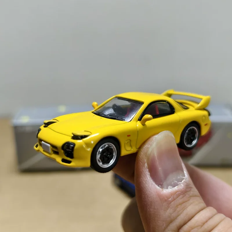 （Non-Opening Doors）Sonic Gear 1:64 Scale RX-7 (FD3S） Alloy Car Model Unique Gift Replica Toy Static Display Souvenirs