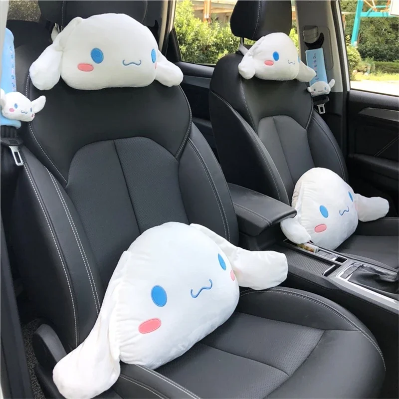 Sanrio น่ารัก Cinnamoroll Headrest เข็มขัดนิรภัยกลับเบาะเก้าอี้คอสนับสนุนรถที่นั่ง Decor สุนัขสีขาวโยนหมอนของขวัญ