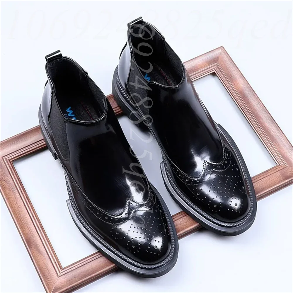 

Slip-On Brogue Chelsea Boots, Wingtip Detail, Elastic Band, Polished Finish, Chunky Sole, Non-Slip Outsole Footwear for Men,