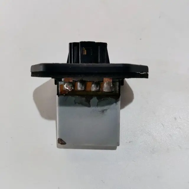 Auto parts High quality Evaporation Condenser Blower resistor OE 8126100U8510-21 for JAC A30 S3