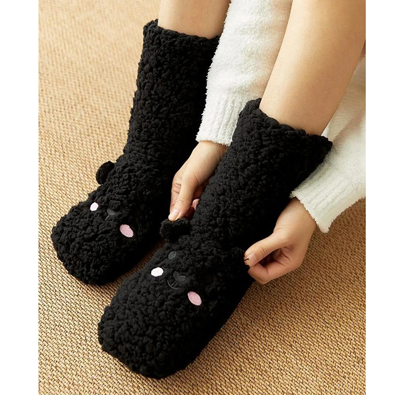 Calcetines de suelo de invierno de terciopelo grueso, calcetines bonitos de terciopelo Coral cálido, calzado para el hogar de estilo japonés, calcetines antideslizantes, regalos de Año Nuevo