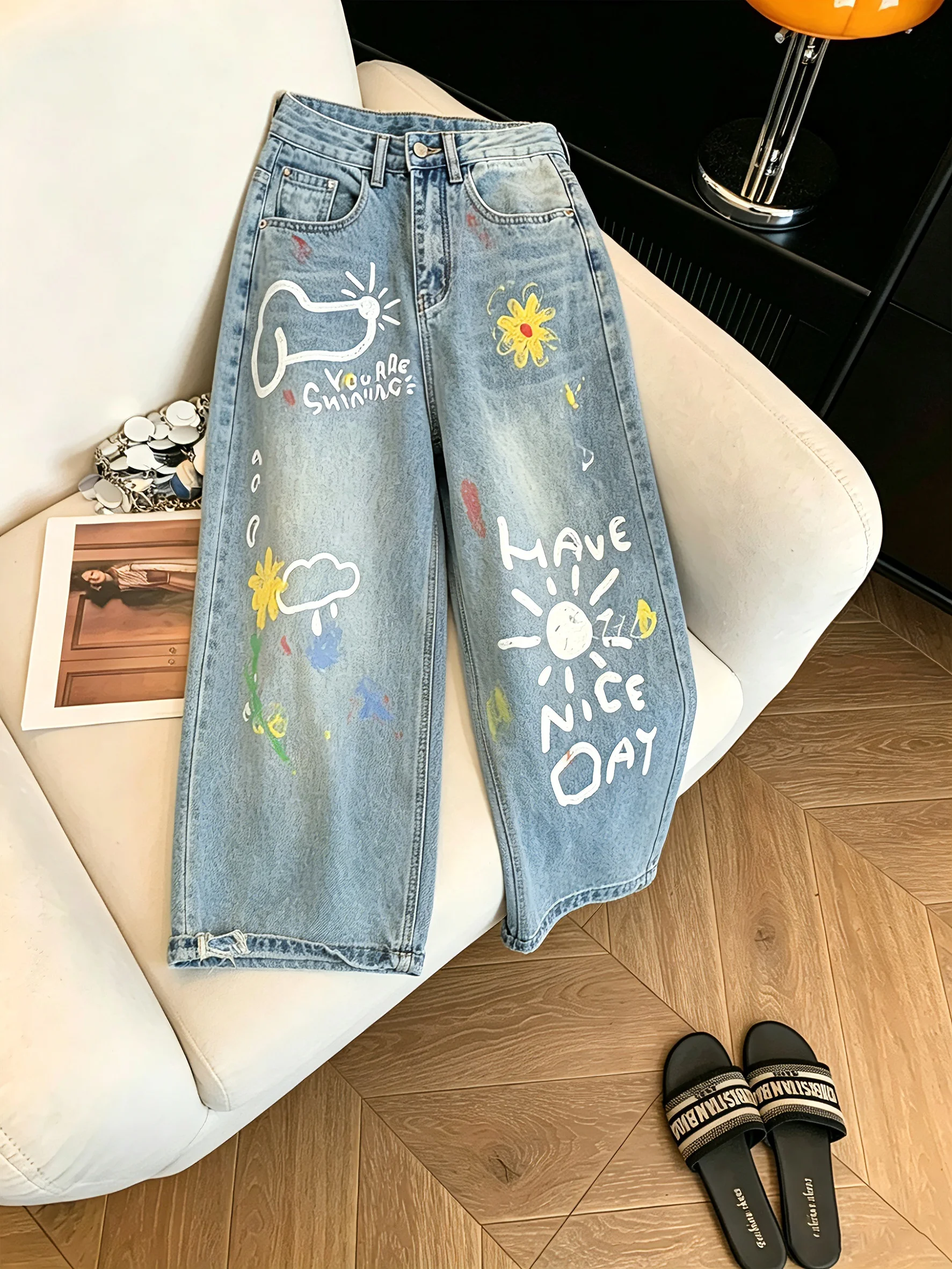 

Retro High Street Graffiti Print Wide Leg Jeans Loose Fit Slimming Seven Inch Pants Men Women Summer Fashionable Casual Jeans