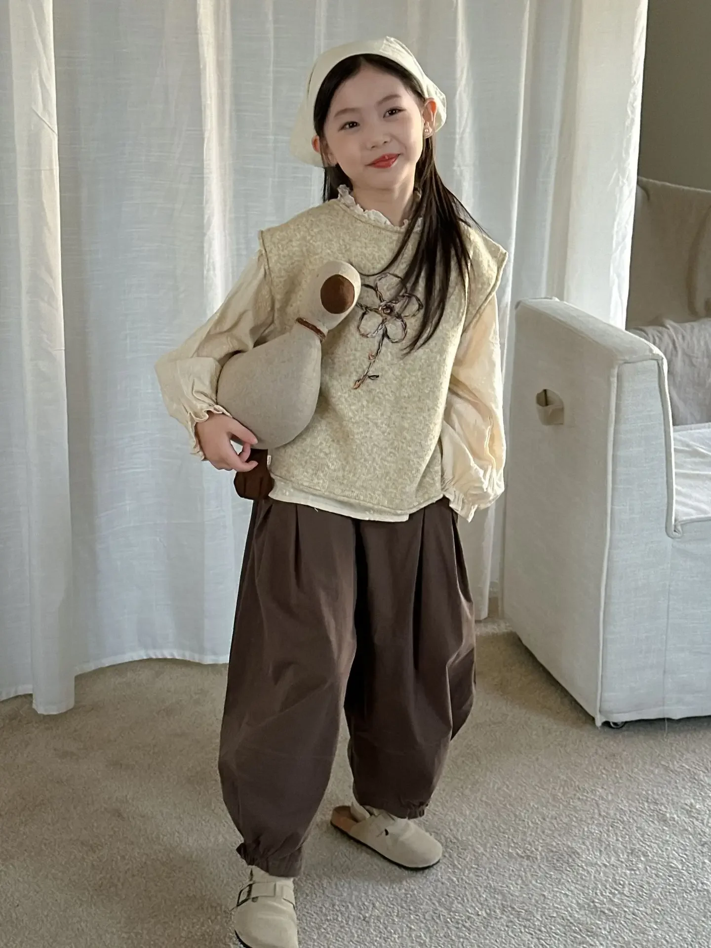 Girls Pants 2024 Autumn New Childrens Wear Korean Baby Girl Foreign Style Design Sense Loose Radish Pants Casual Simple Daily